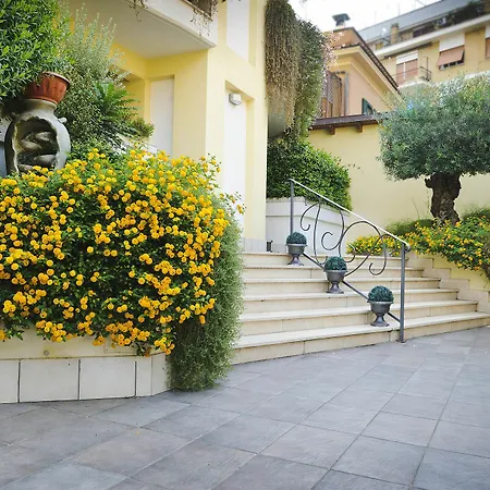 Patrizia Romana Palace Hotel apartamentowy Rzym