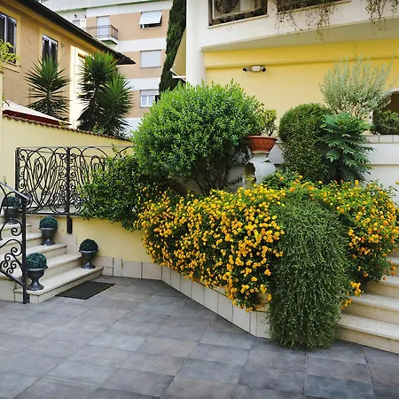 Hotel apartamentowy Patrizia Romana Palace 4*
